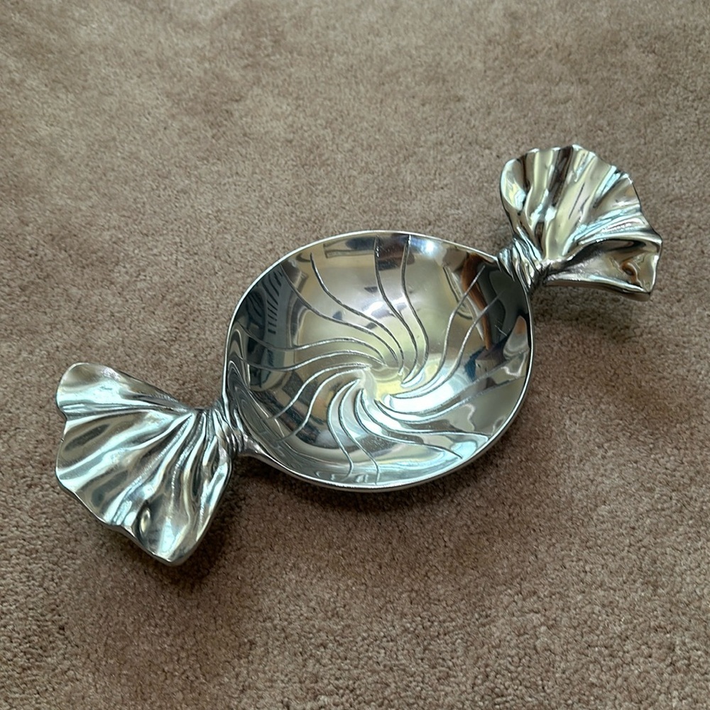 MARIPOSA PEPPERMINT CANDY DISH